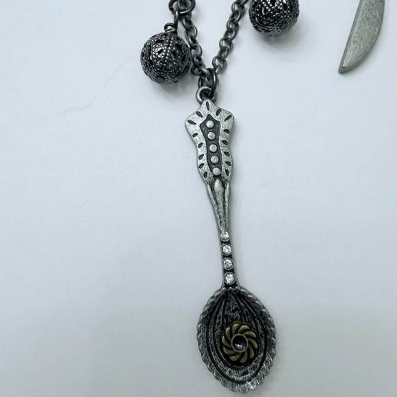 “Liza Luna Handmade” Pewter Finish Utensil Jewelry Set - Picture 3 of 8